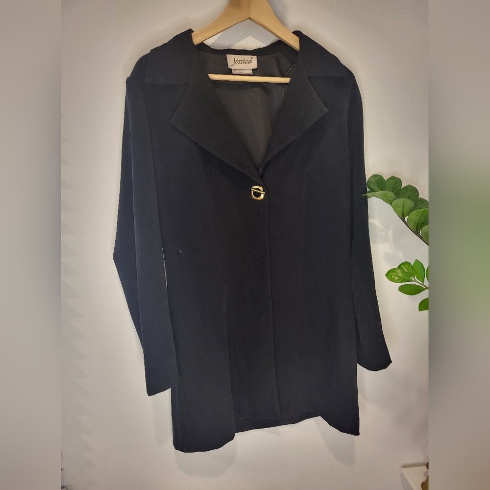 Black Tailored Blazer with Notched Lapels